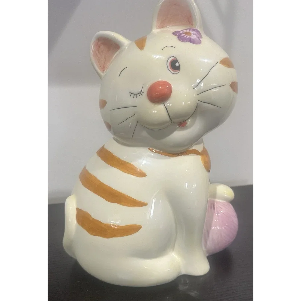 Ceramic Winking Striped Cat Piggy Bank Kitty Kitten Flower Yarn 12